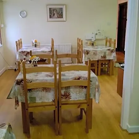 The Townhouse 2*