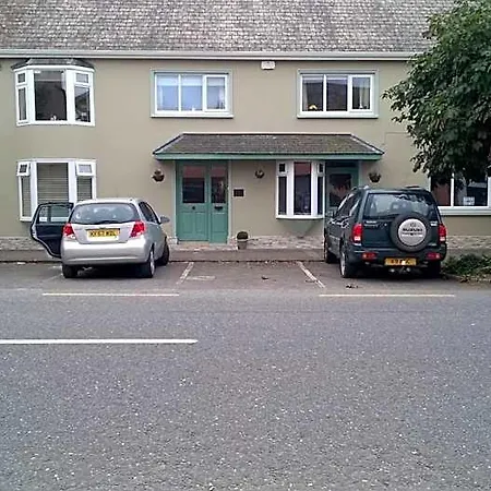 The Townhouse 2*